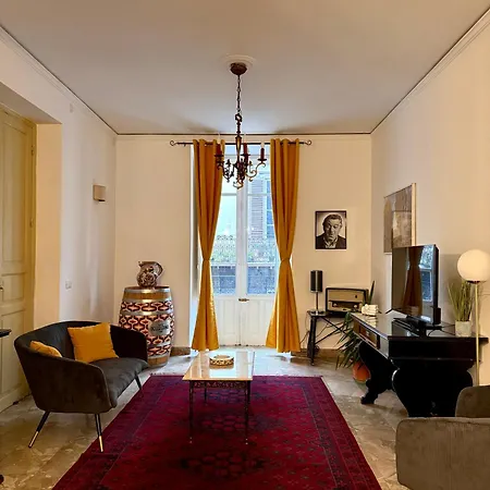 Luxury Palazzo Vannucci Apartment *