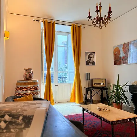 Luxury Palazzo Vannucci Apartment